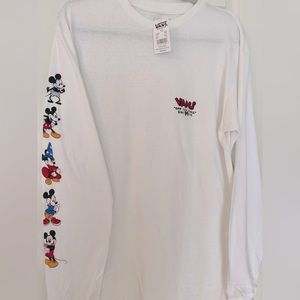 VANS x DISNEY Long sleeve shirt! Comes with tags attached!